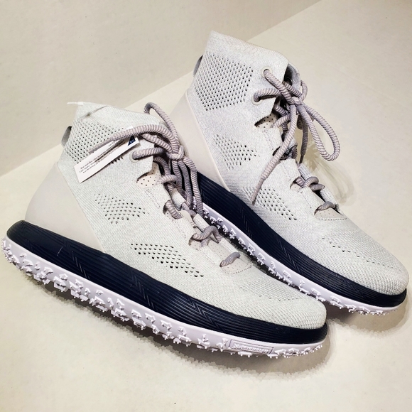 Under Armour Womens RLT Knit Fat Tire Boots 1307135 100 Women's sz 8 - Picture 1 of 9